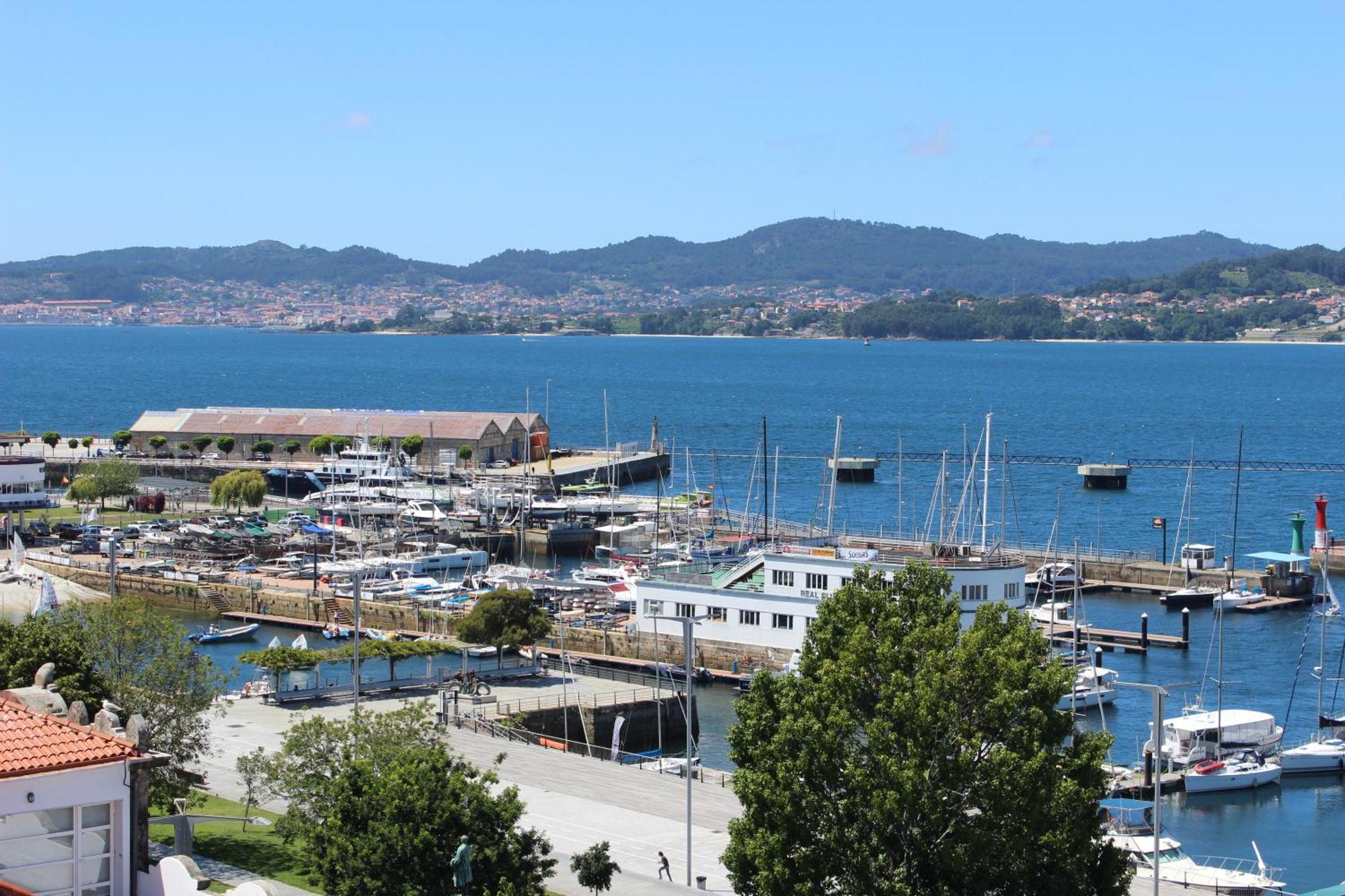 Hotel Ciudad De Βίγκο Εξωτερικό φωτογραφία